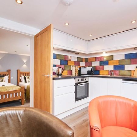 Number 57 - Self Check-In, Self-Catering Apartment For East Midlands Airport 케그워스 외부 사진